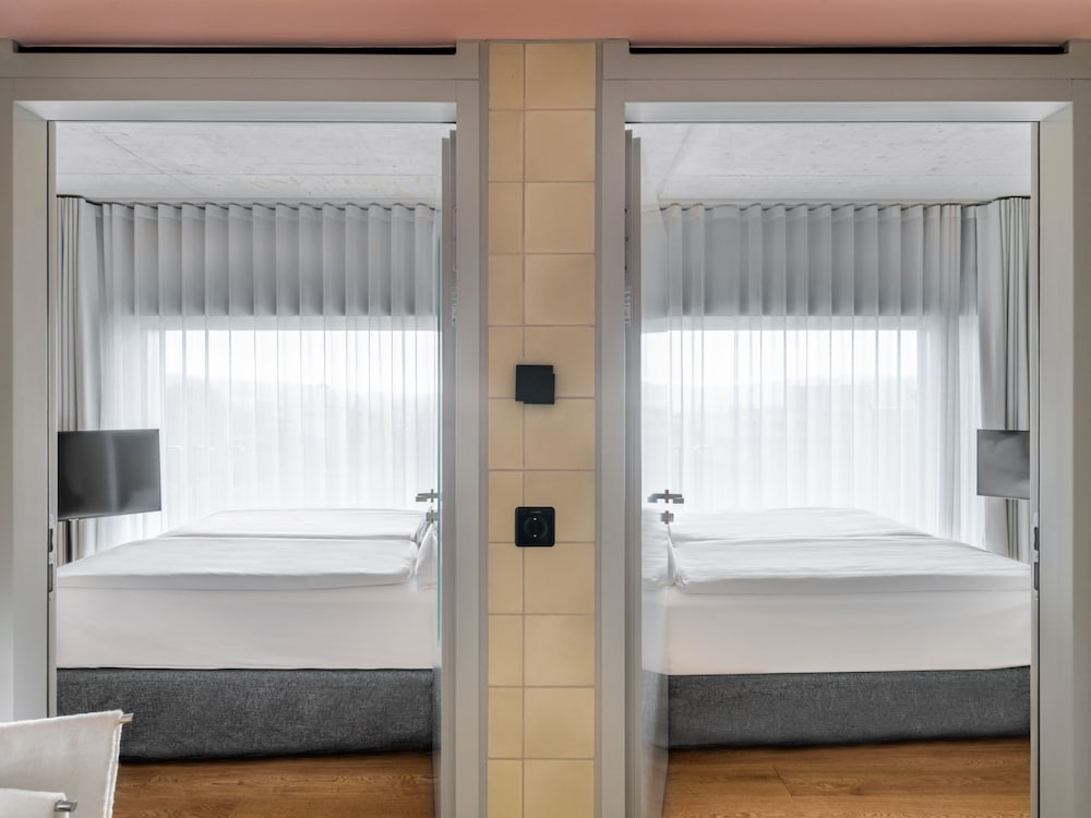 Placid Hotel Zurich 33/69