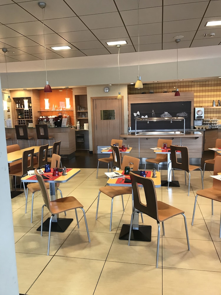 Ibis Como 54/64