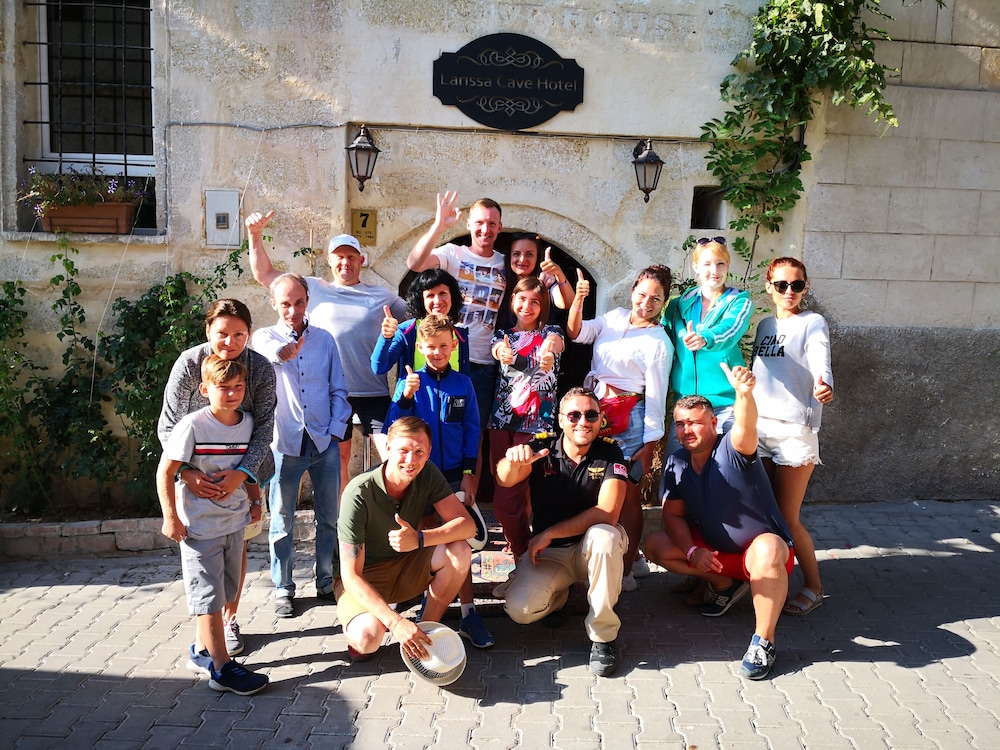 Larissa Cave Hotel 41/50