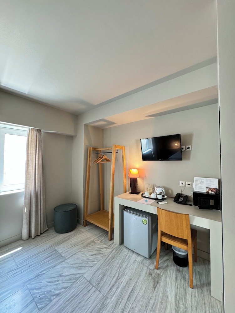 Lotus Center Apartments 21/50