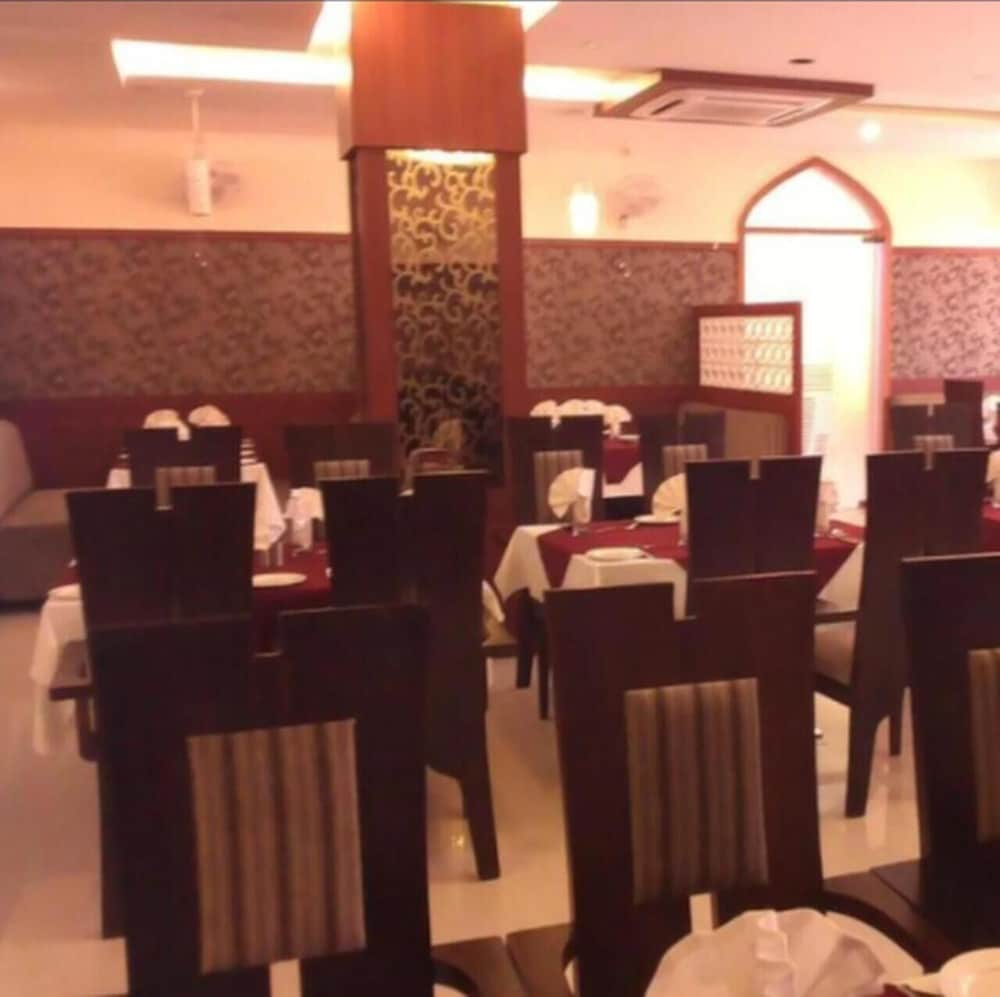Ambience Gwalior 15/19