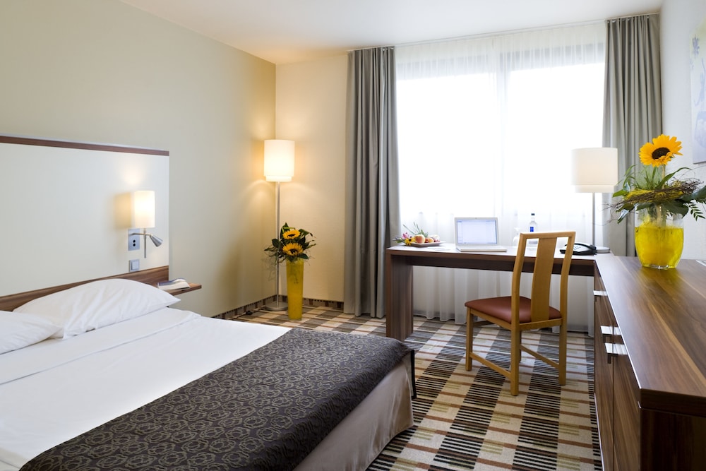 Sunday Hotel Saarbrucken Sud 14/44
