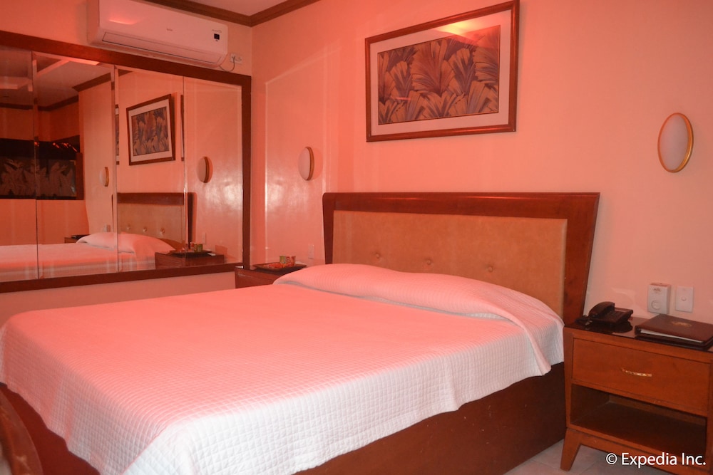 Pacific Breeze Hotel And Resort 22/71