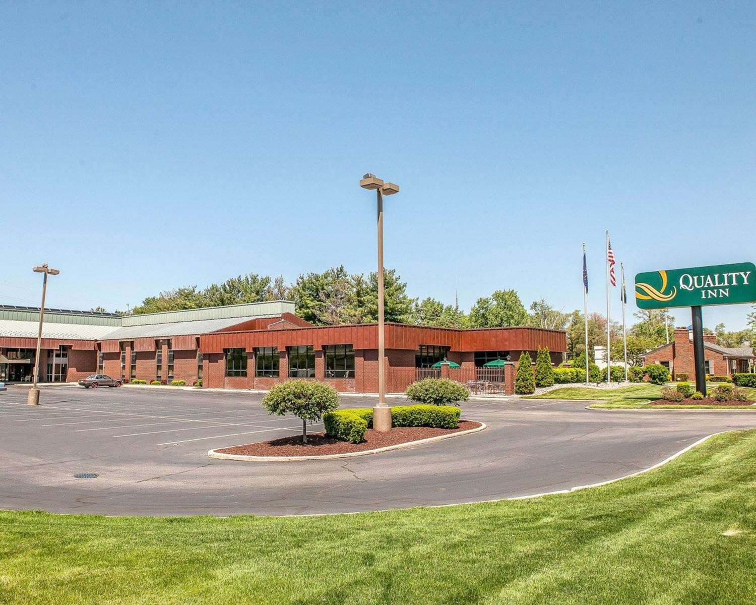 Baymont By Wyndham South Bend Notre Dame 2/21