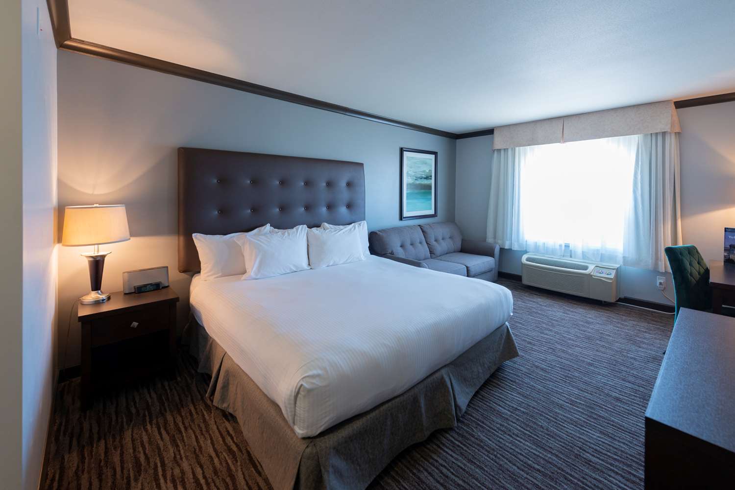 Room, King Bed, Sofa