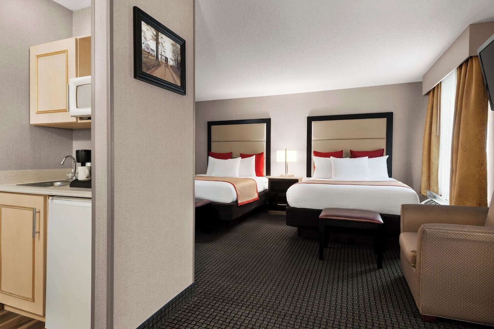 Room, 2 Queen Beds