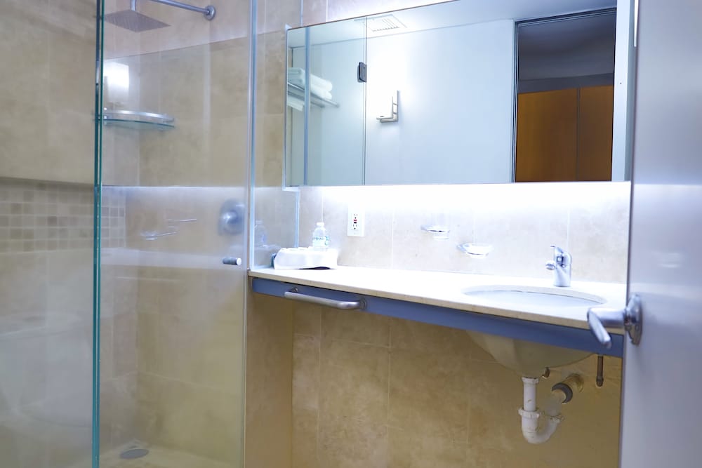 SPORT ARISTOS HOTEL BOUTIQUE 54/54