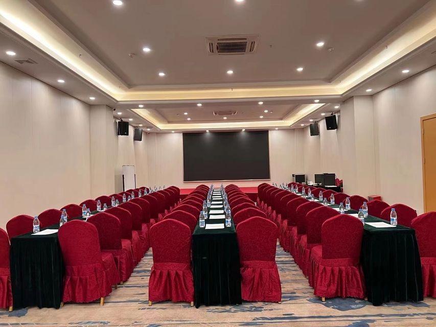 Vienna Hotel Foshan (Dali Songgang Center) 34/36