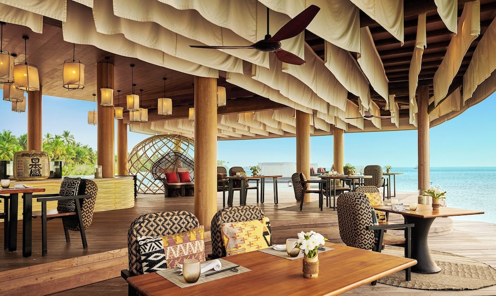 Sirru Fen Fushi Private Lagoon Resort 48/68