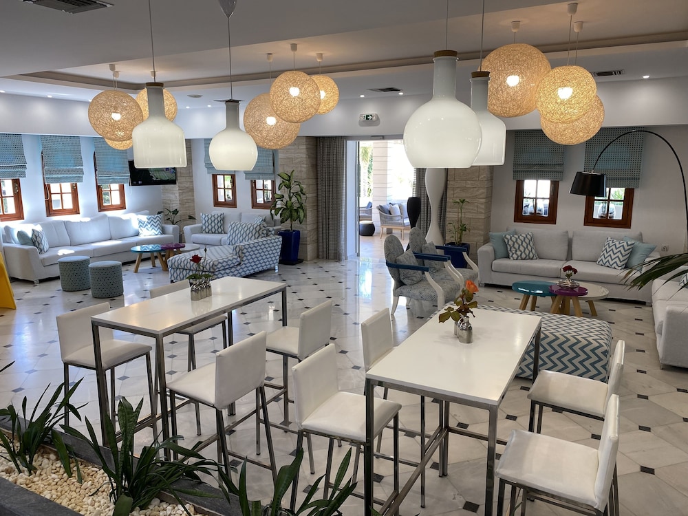Cooee Kyknos Beach Hotel 62/75