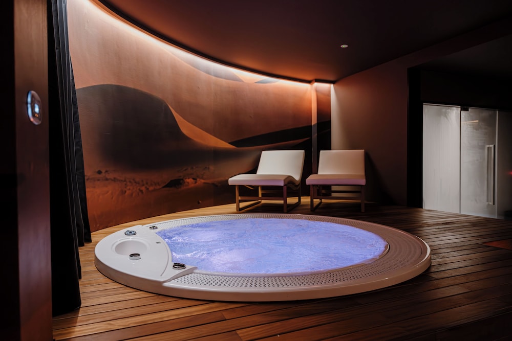 Biancodonda Greenblu Hotel & Spa 12/28