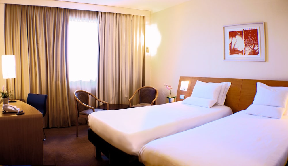 Novotel Roma Est 13/77