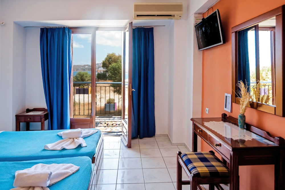 Poco Loco Hotel 13/50