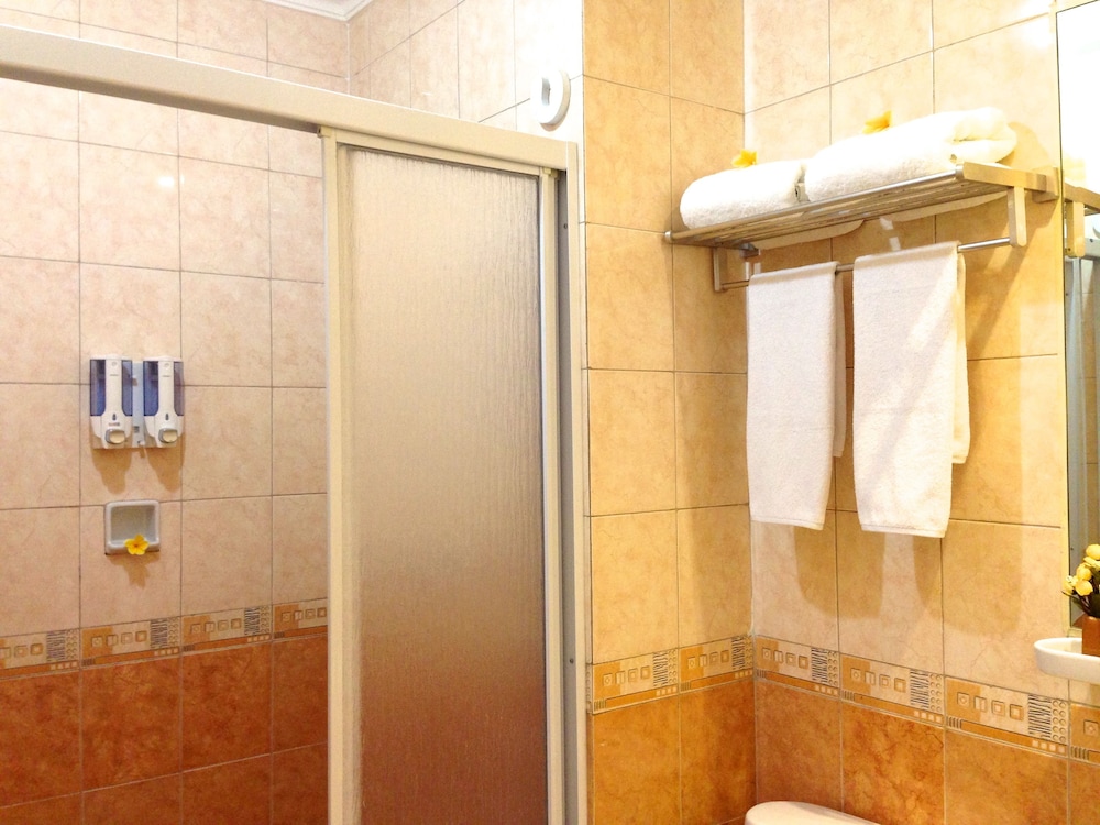 Ravarine Suite Apartment 10/32