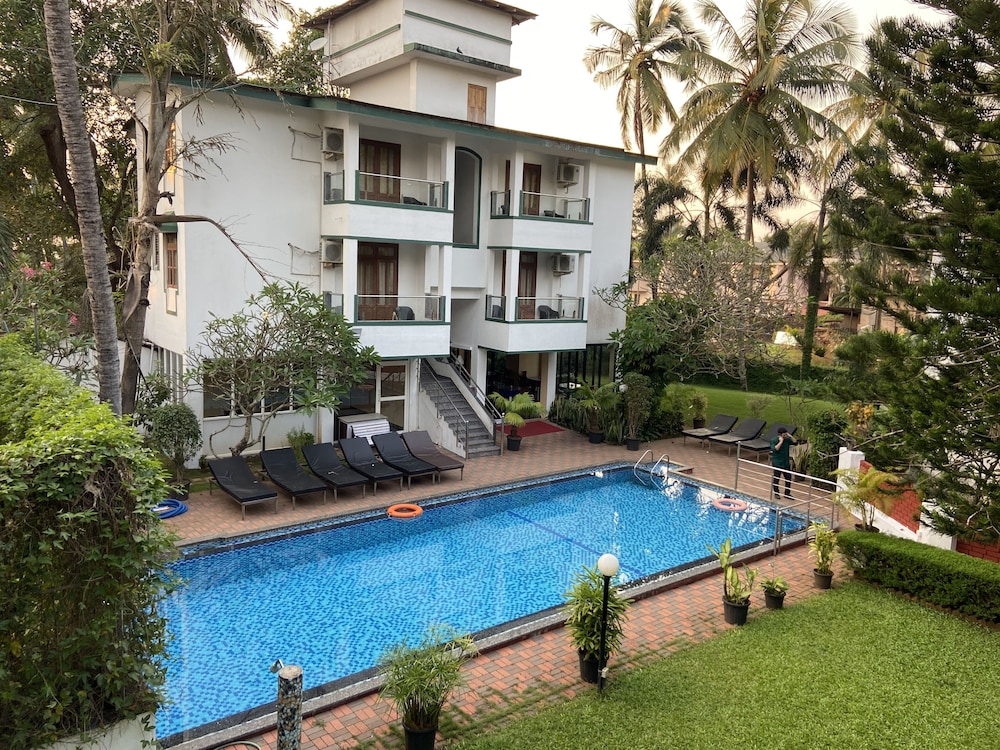 Summerville Beach Resort 19/23