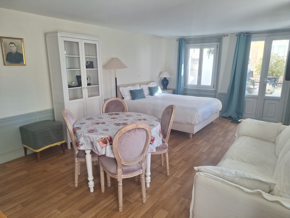 Hotel de Charme La Bonne Adresse 36/60