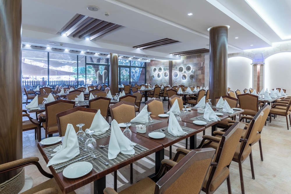 Petra Guest House Hotel 34/50