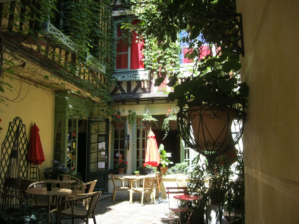 Hôtel Le Vieux Carré 6/44