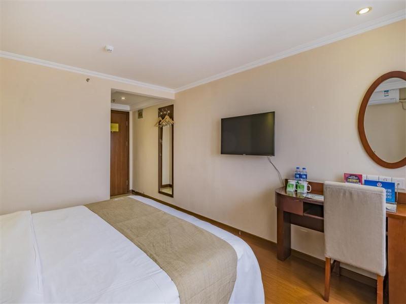 GreenTree Inn Beijing Changping District North China Electric Power University Business Hotel 23/48
