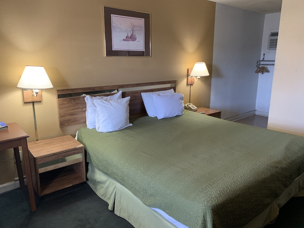 La Vista Inn 22/47