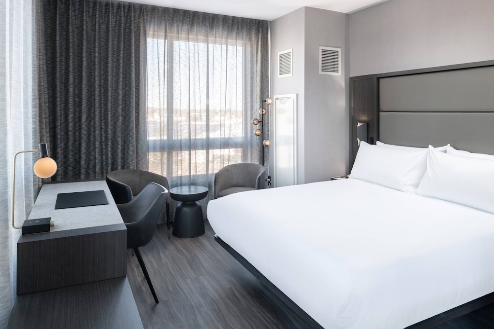 Ac Hotel By Marriott Portsmouth Downtown/Waterfront 10/77