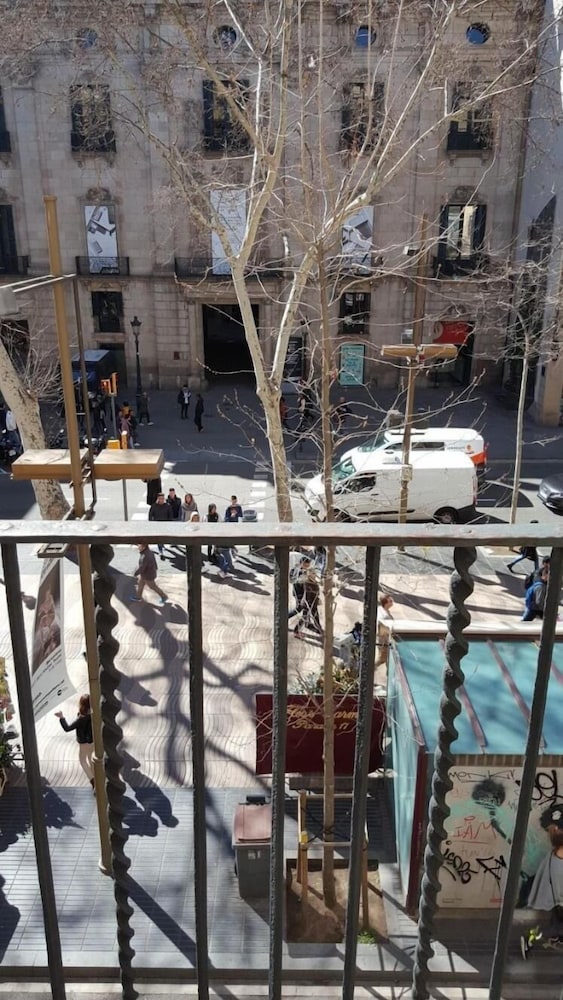 Hostal Parisien 19/32