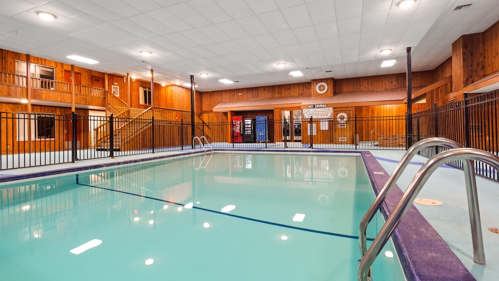 Sturgis Lodge & Suites, Travelodge by Wyndham 26/36