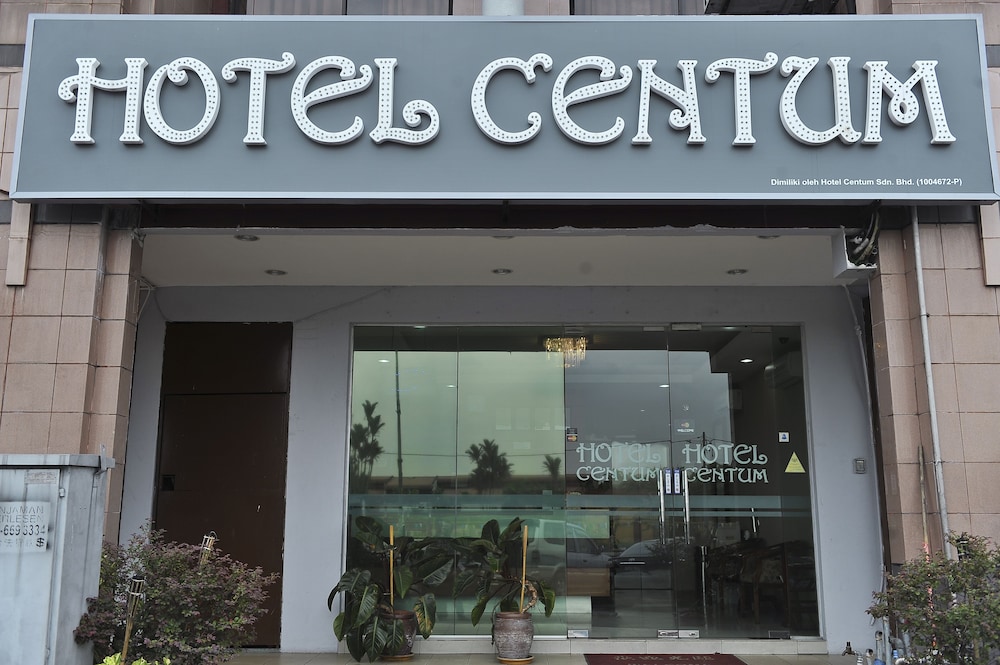 Hotel Centum 3/32
