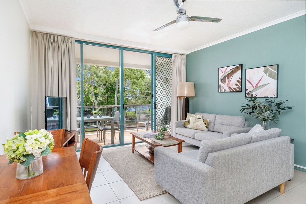 SHELLY BAY RESORT 23/50