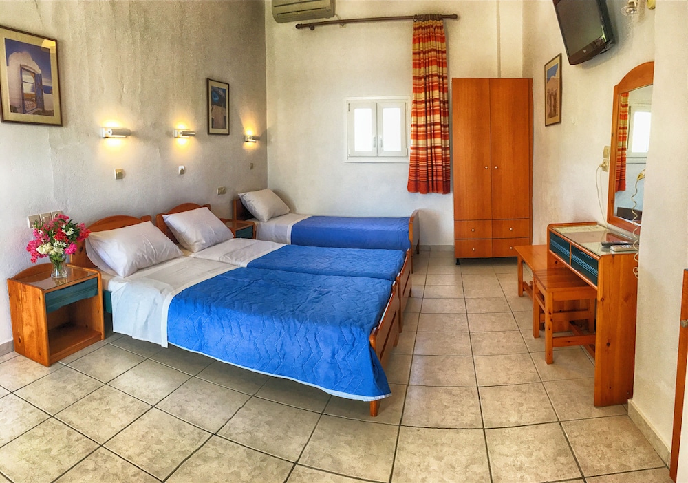 Hotel Helena 23/66