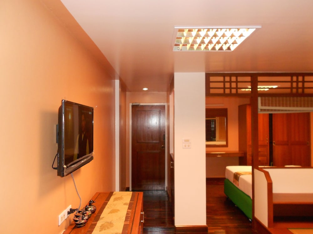 B S Court Boutique Residence 16/59