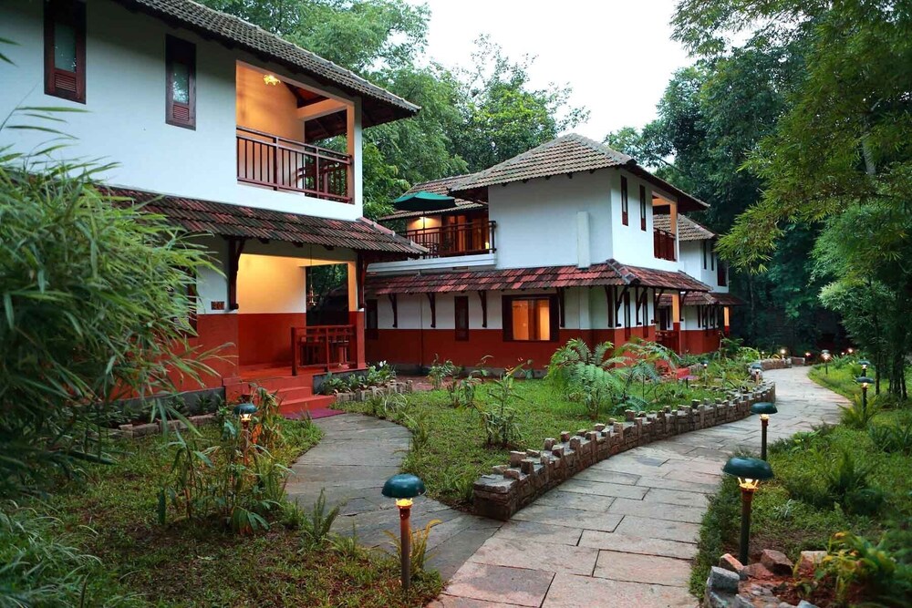 VYTHIRI RESORT 3/55