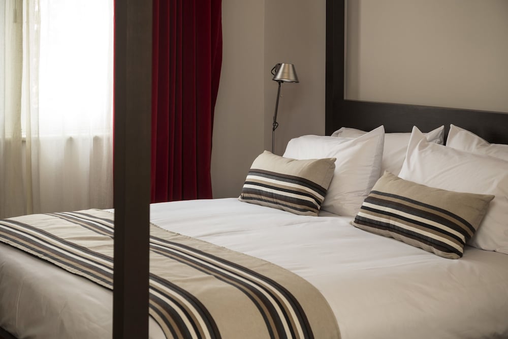 Anselmo Buenos Aires Curio Collection By Hilton 12/47