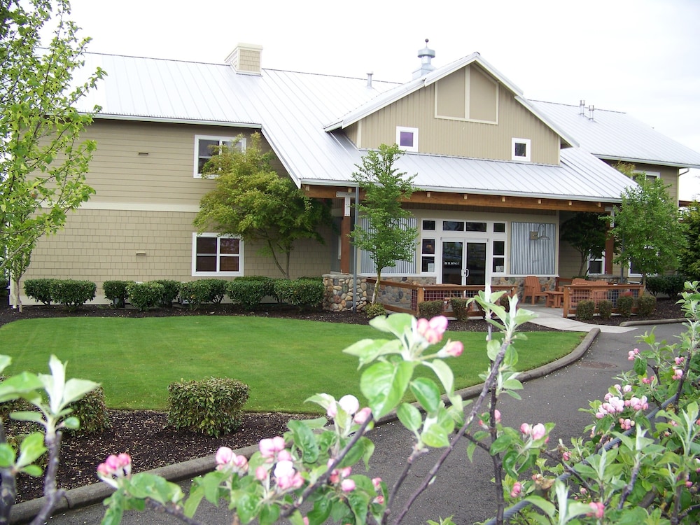 Homestead Resort 8/38