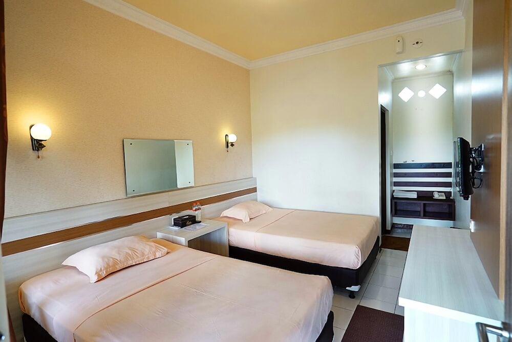 Super, Deluxe, Double Bed