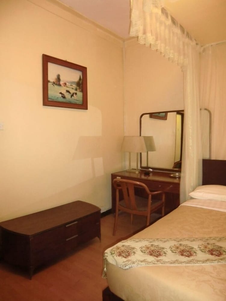 Fang Fang Hotel 18/50