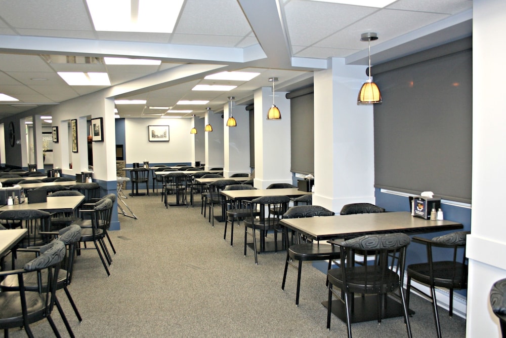 Days Inn By Wyndham Estevan 15/22