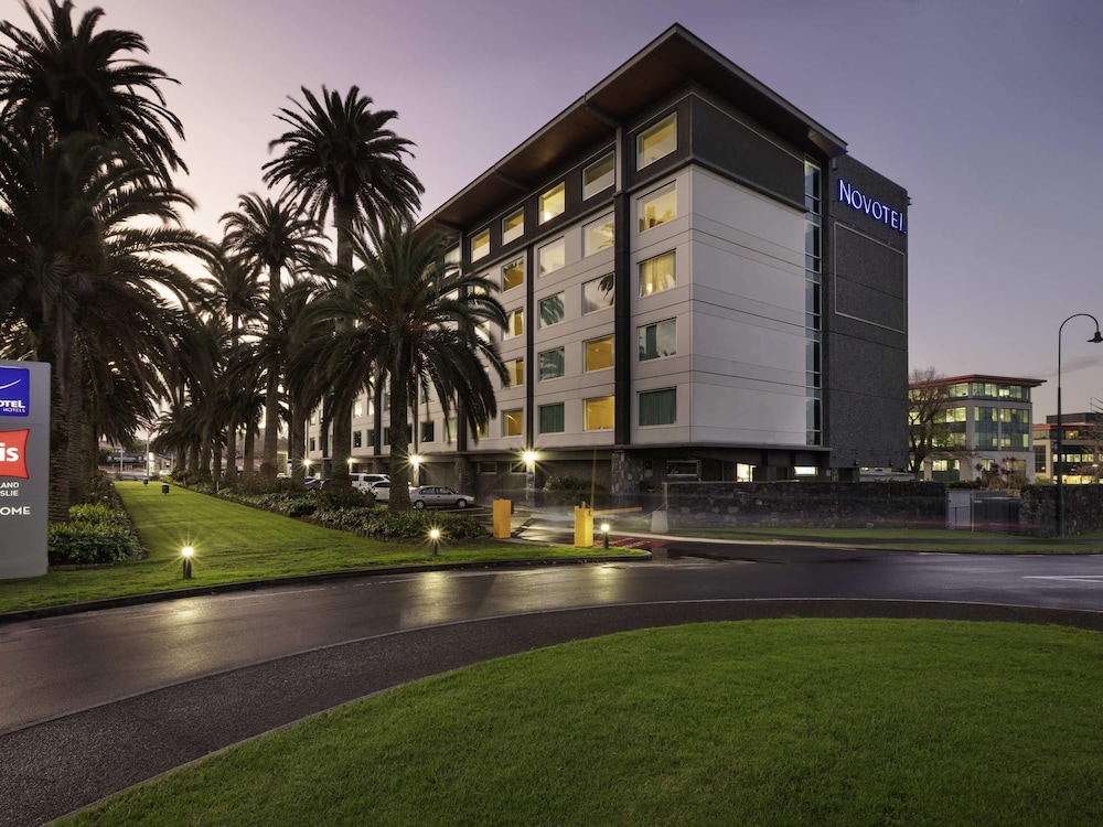 ibis Auckland Ellerslie 70/74