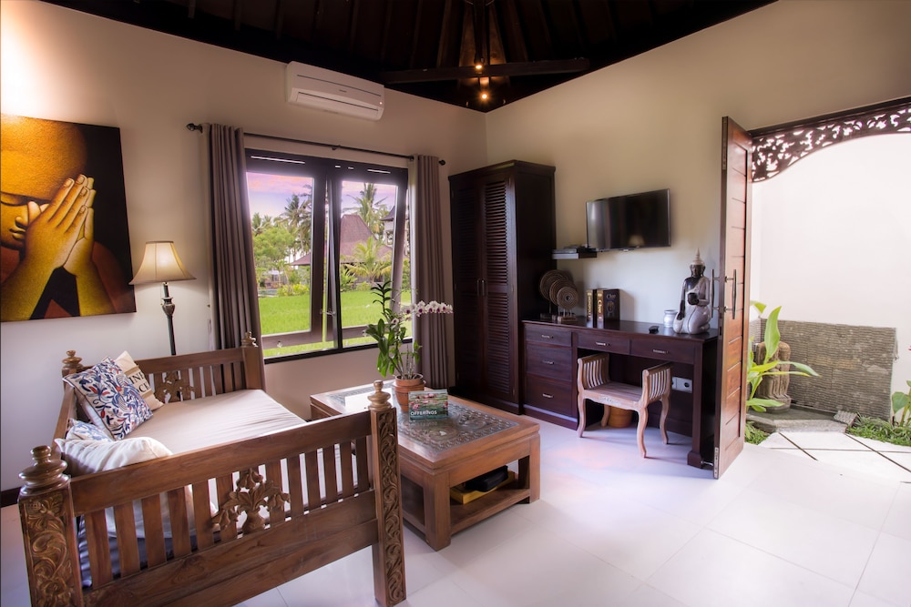 Solo Villas And Retreat 46/74