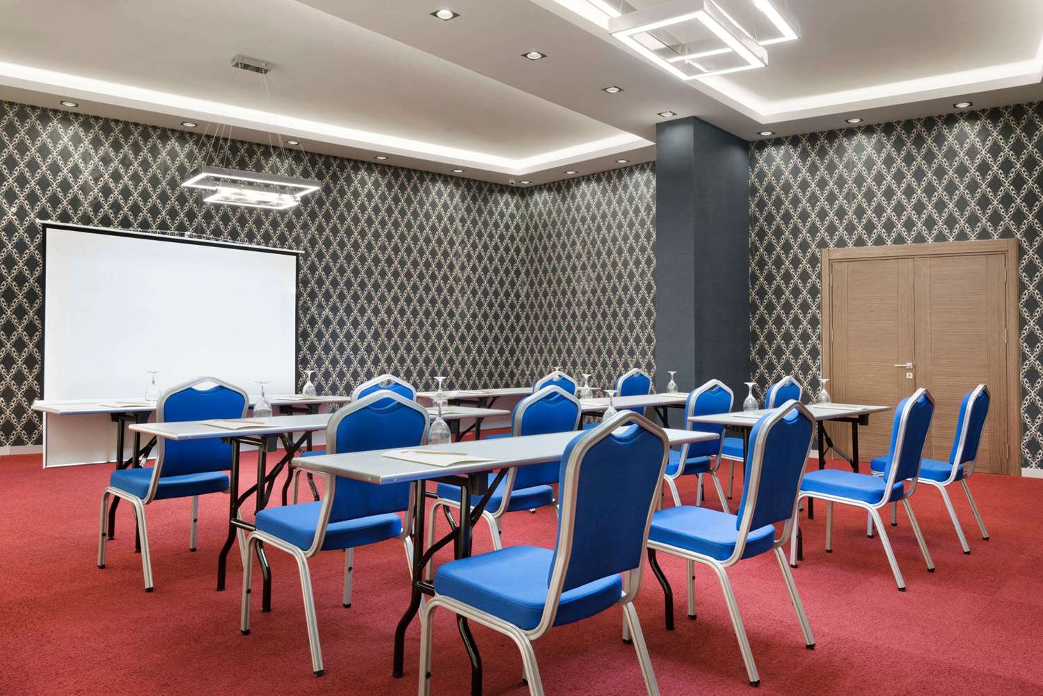 Ramada Hotel & Suites by Wyndham Edirne 32/41