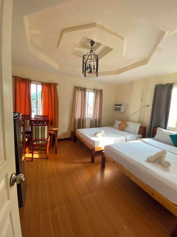 Laciaville Resort And Hotel 20/50