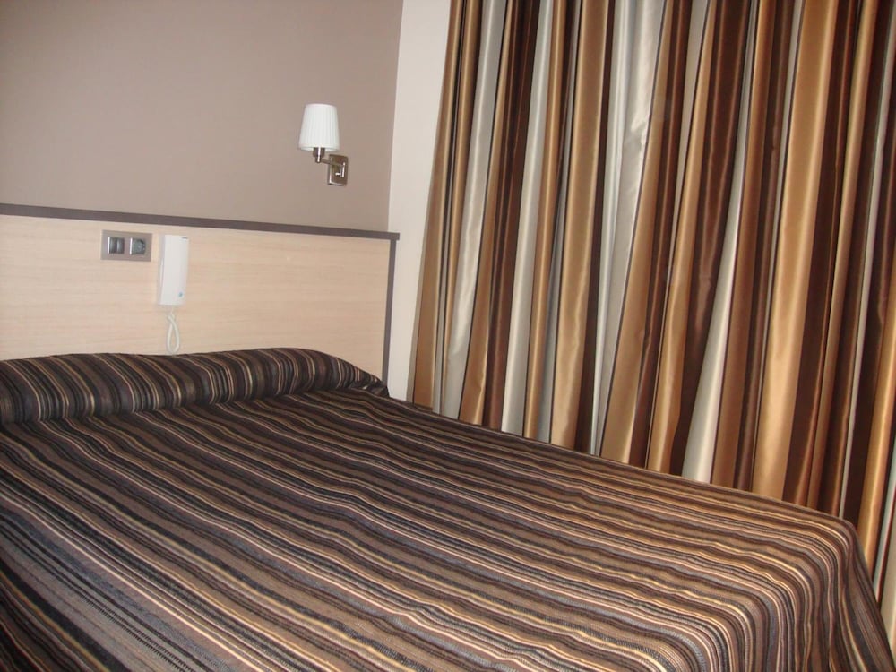 Hostal Las Flores 23/60