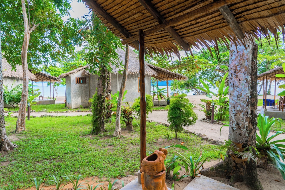 The Tropical Hideaway Kohchang 44/52