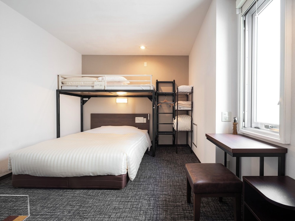 Super Hotel JR Fujiekimae Kinenkan 15/42