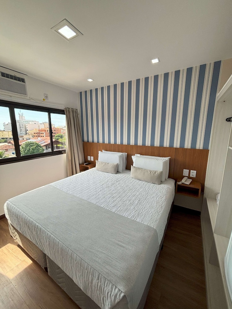 Standard, Double Bed, Pool View