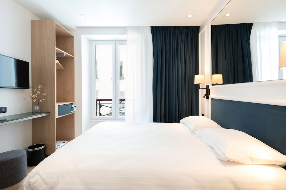 SUPERIOR, DOUBLE BED