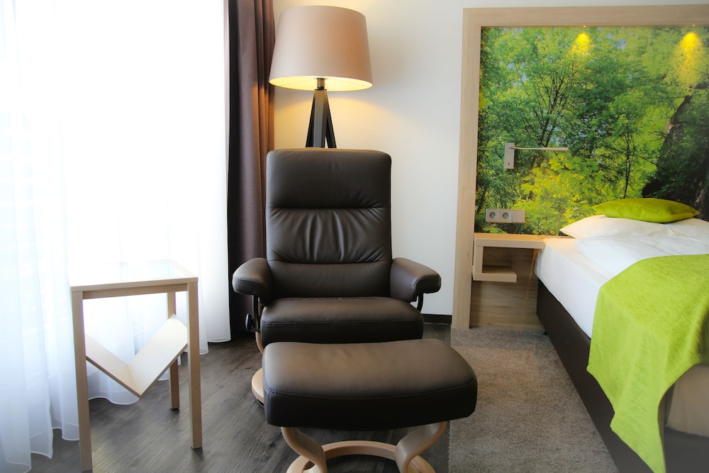 Graf Eberhard Hotel 47/70