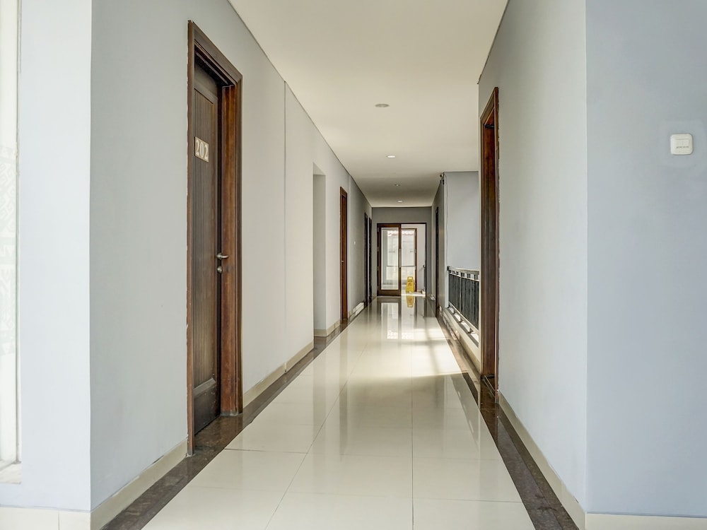 Super OYO Capital O 91140 Ayodya Kebon Jeruk酒店(Super OYO Capital O 91140 Ayodya Kebon Jeruk) 图片4