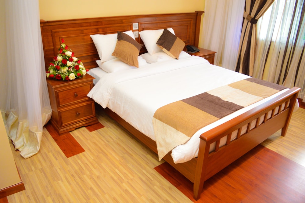 STANDARD, DOUBLE BED