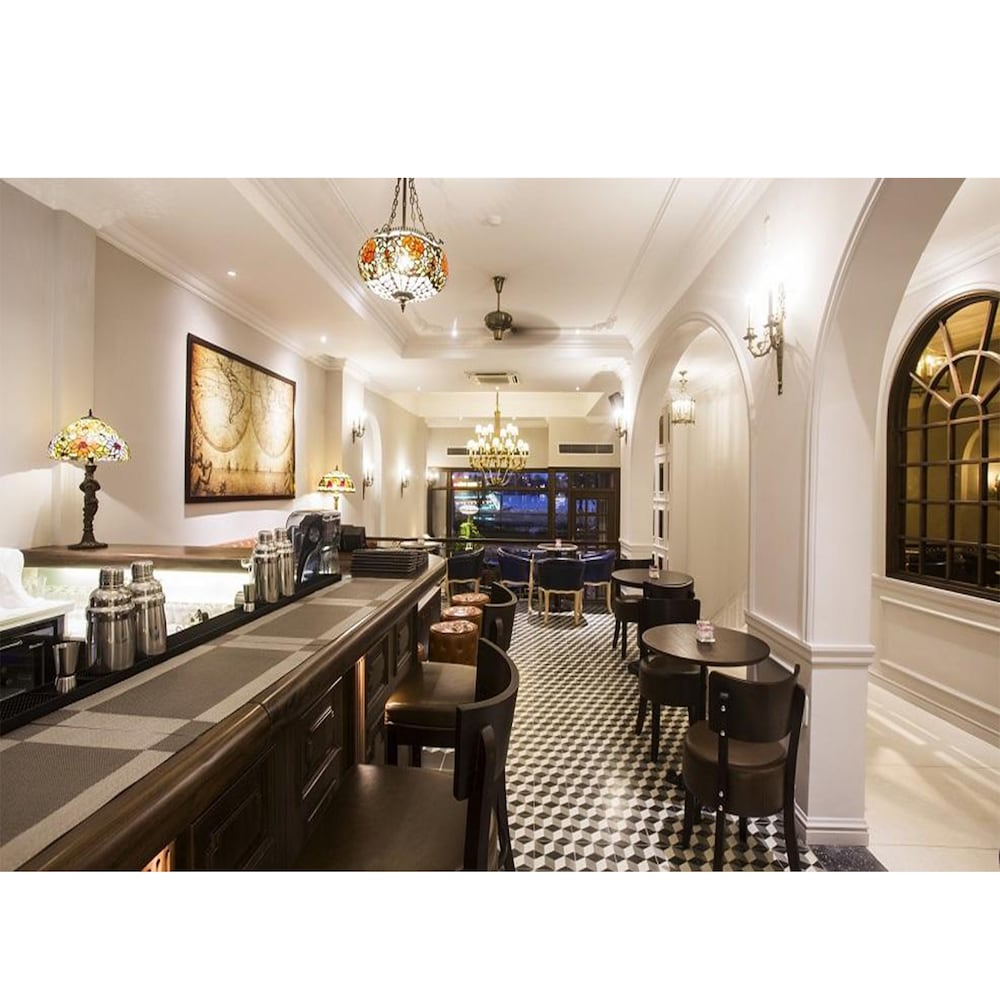 Di Lusso Hotel 45/64